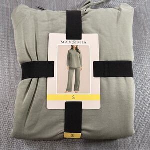 Max & Mia Women's Hoodie Lounge Set - Green - Small NWT
